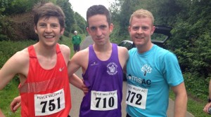 Scott Rankin (centre), Foyle Valley AC, winner of last night's Wilkies Classic 5 Mile Run with Gary Slevin (left) runner-up and Aaron Meharg, Acorns AC, third