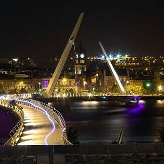 The Peace Bridge in Derry which was closed last night until further notice because of the high winds. PIC By CHRISTY O'DONNELL