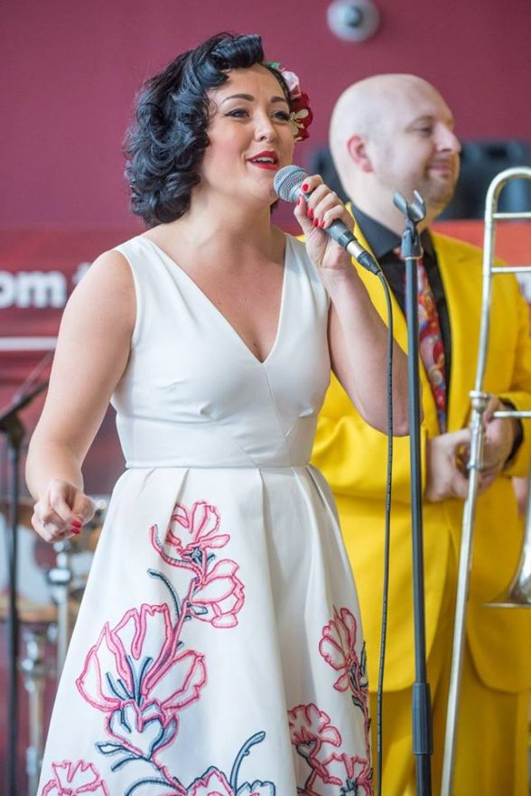 Amy Baker on stage with the Jive Aces in Foyleside Shopping Centre as the 2016 City of Derry Jazz and Big Band Festival gets into full swing over the Bank Holiday weekend.The events at over 70 venues are expected to draw tens of thousands of people. Picture Martin McKeown. Inpresspics.com.
