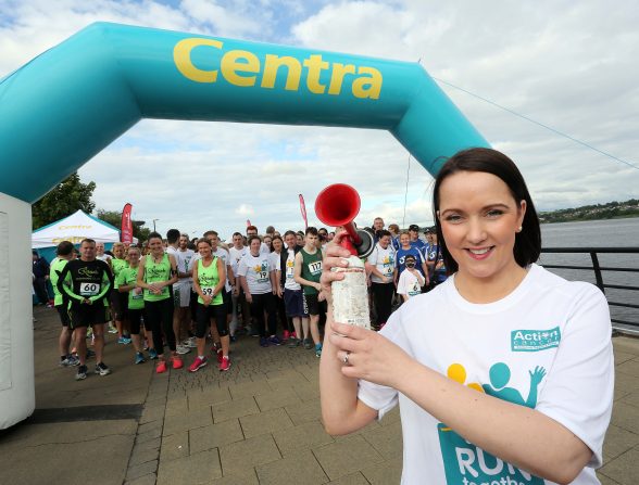 Jennifer Morton, Centra Brand Manager, starts the Centra Run Together. Photo Lorcan Doherty Photography