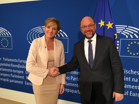 Sinn Fein MEP Martina Anderson with EU President Martin Schulz