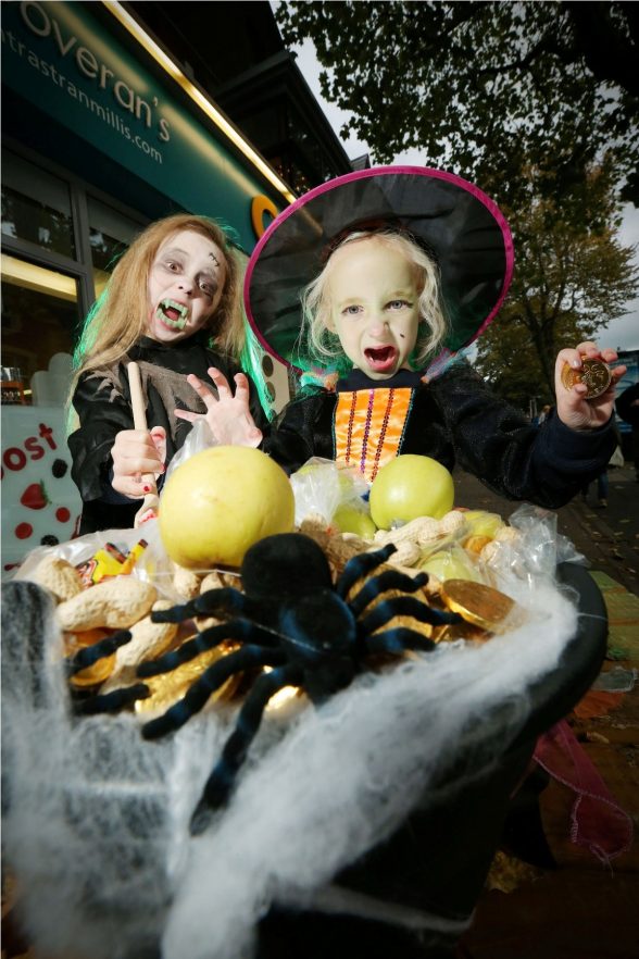 BUBBLE BUBBLE TOIL AND TROUBLE....Preparing for the Halloween madness is zombie Emily McDowell (9) and witch Jessica McDowell (6) from Lisburn. Picture by / Press Eye 