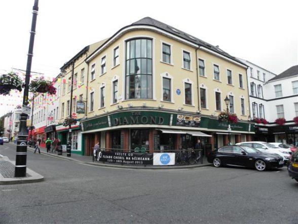 Weatherspoon's sell off The Diamond Bar in Derry to Granny Annie;s