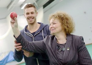 Boyd Rankin gives Sports Minister Carál Ní Chuilín a few bowling tips.