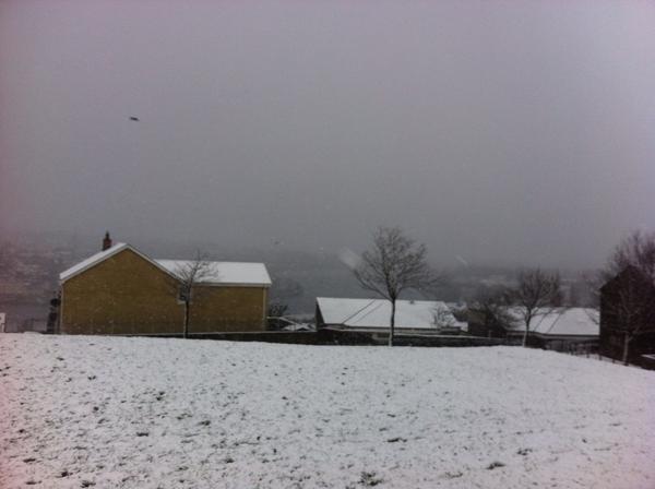 Snow covering the Waterside area of Derry. Picture by Anne Quigley. 